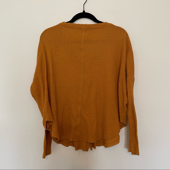 Out from under UO mustard yellow waffle weave button-up oversized top sz.L - Picture 3 of 3